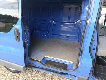 Renault Trafic Vivaro 2.0 DCi 84kw - 10