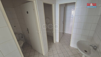 Pronájem obchodních prostor, 121 m2, Kladno, ul. Komenského - 10