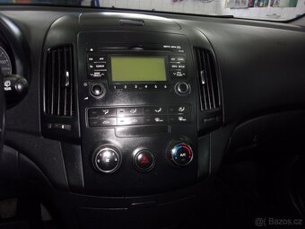 Hyundai i30 1,6 CRDi - 10