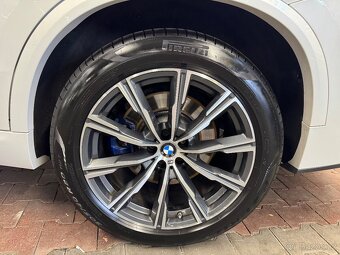 BMW X5 xDrive 40i M paket Vzduch ČR - 10