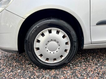 Škoda Fabia II 1.4i 63 kW Klima,Servis,Stav - 10