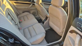 Škoda Superb 2.8 V6 Elegance - 10