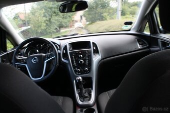 Opel Astra 1.4T 103kW, 2 x Majitel, Servisní kniha - 10