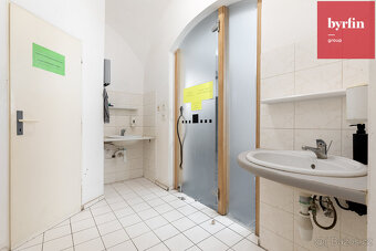 Prodej kanceláře Dolní náměstí, Opava - 10