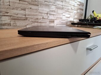 Asus VivoBook X515EA - i5 11. generace, 8GB RAM, 512GB SSD - 10
