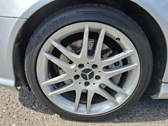 Mercedes Benz CLK 220CDI Facelift r.v.2008 - 10