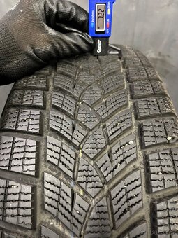 alu Kola RIAL 5x108 225/65/17 Ford kuga 7jx17h2 ET 40,5 - 10