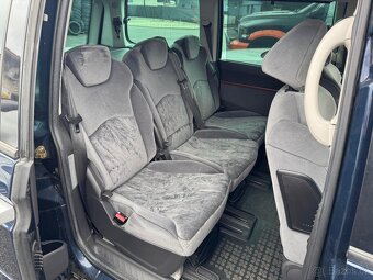 Citroen C8 2.2i - na opravu. - 10