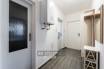 Pronájem bytu 3+kk, 69 m², Hluboká nad Vltavou - 10