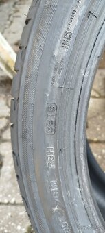 Letní pneu 275/35 R20 a 245/40 R20 - 10