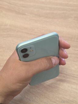 iPhone 11 64 GB - 10