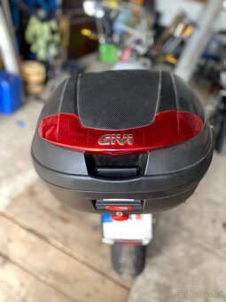 Honda CB600F - 10