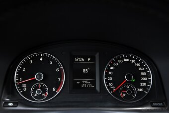 Volkswagen Touran 1.4 TSi DSG,KLIMA,TEMPOMAT,VÝHŘEV,123173KM - 10