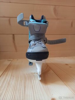 Dívčí rostoucí lední brusle, vel. 29-32 v REZERVACI - 10