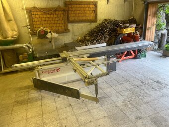 Robusní formátovací pila ROBLAND Z320 + odsávací jednotka - 10
