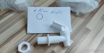 IBC-kohoutek PVC 3/4"+dávkovací kohoutek PVC ø15mm. - 10