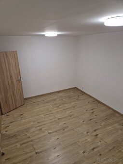 Prodej bytu 1+1 s lodžií, 36 m²– Sídliště Osvobození, Vyškov - 10