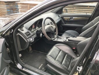 Mercedes Benz C63 AMG W204 2010 - 10