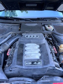 Audi A8 D2 4.2 228kw - 10