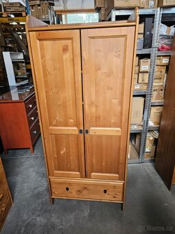ŠATNÍ SKŘÍŇ IKEA LEKSVIK - 10