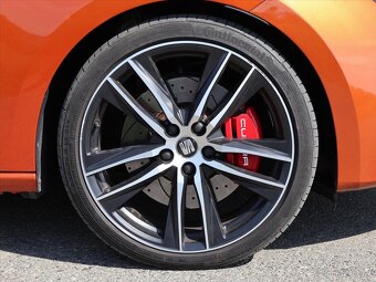 Seat Leon 2,0 TSI 221kW DSG Cupra CZ DPH (2018) - 10