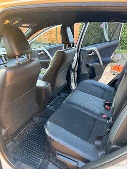 Toyota Rav4, 2,5 hybrid, 4x4, ČR, 12/2017, 116 000km - 10