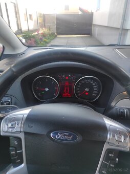 Prodám Ford s-max 2.0 TDCI 7 míst - 10