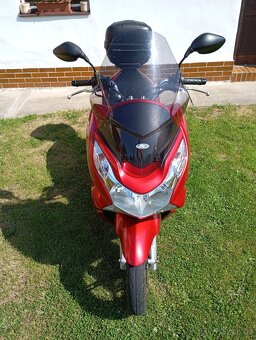 Prodám Honda PCX 150 rok výroby 2012 - 10