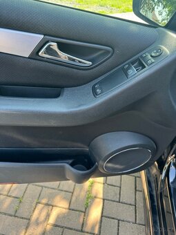 Mercedes Benz B 200 CDi (W245) - 10