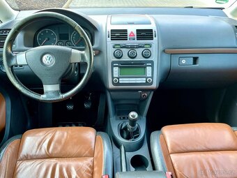 VOLKSWAGEN TOURAN CROSS 2.0 TDI,7 míst - 10