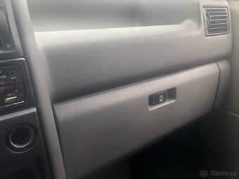 Volkswagen Transporter 2.5 tdi 75kw - 10