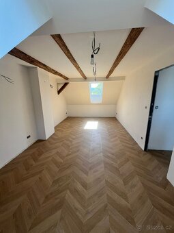 Jedinečný rodinný dům - 10