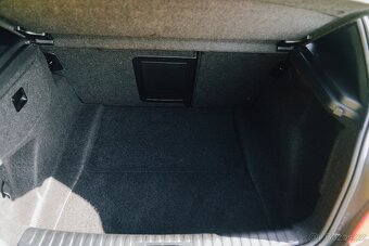BMW 130i, najeto 142 tis, samosvor, podvozek - 10