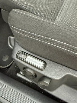 VW Passat 1.5 TSI Business, 12/2020, 78 853 km - 10