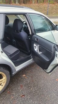 Prodám Subaru Outback r.v. 2004 najeto 270t km - 10