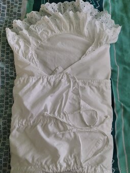 Reborn panenka, příslušenství a oblečky - 10