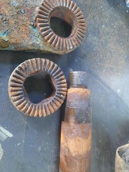 Kompletne kolesá  diely na vlecku prives - 10