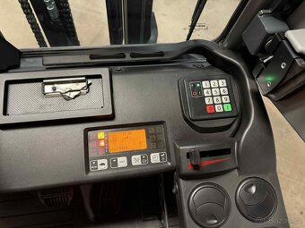 Vysokozdvižný vozík Toyota  1034MTH rok 2022 - 10