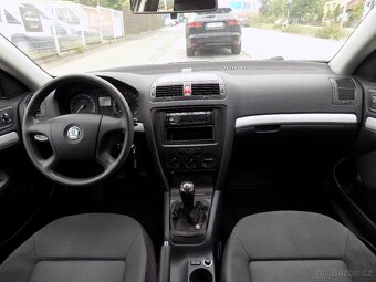Škoda Octavia 1.6i 75 KW ČR, 2 sady kol - 10