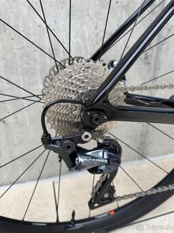Silniční kolo Giant DEFY vel. M/L (177-187cm) Carbon - 10