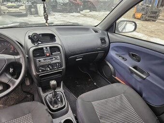Mitsubishi Carisma 2003 1.8 benzín - 10
