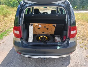 Škoda Yeti 1.2 TSI 77kw Tažné z., Park. senzory - 10