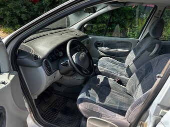 Renault Megane Scenic 1,6i 16V 79kW, r.v. 2002 - 10