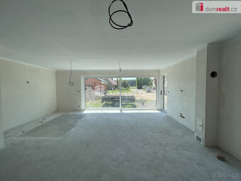 exkluzivní prodej rodinný dům před dokončením na okraji brds - 10