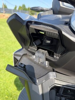 zánovní Aprila SR 125 GT - 10