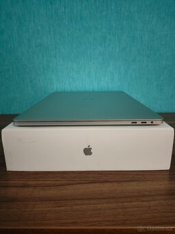 MacBook Pro 15 2016 | i7 • 16GB • 256GB SSD - 10