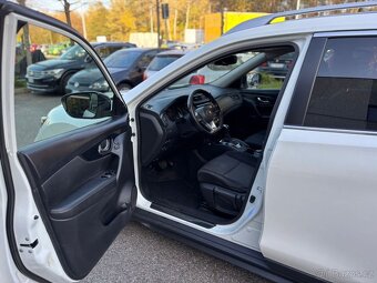 Nissan X-Trail 2.0 dCi 130kW 4WD Aut Tekna rok 04/2019 - 10