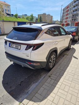 HYUNDAI TUCSON - 10