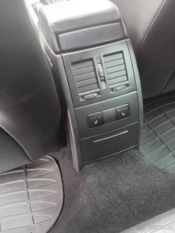 Octavia RS 2.0 TDi DSG F1 řazení MAX VÝBAVA - 10