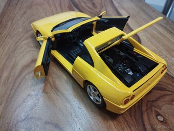 Ferrari F355 1/18 - 10